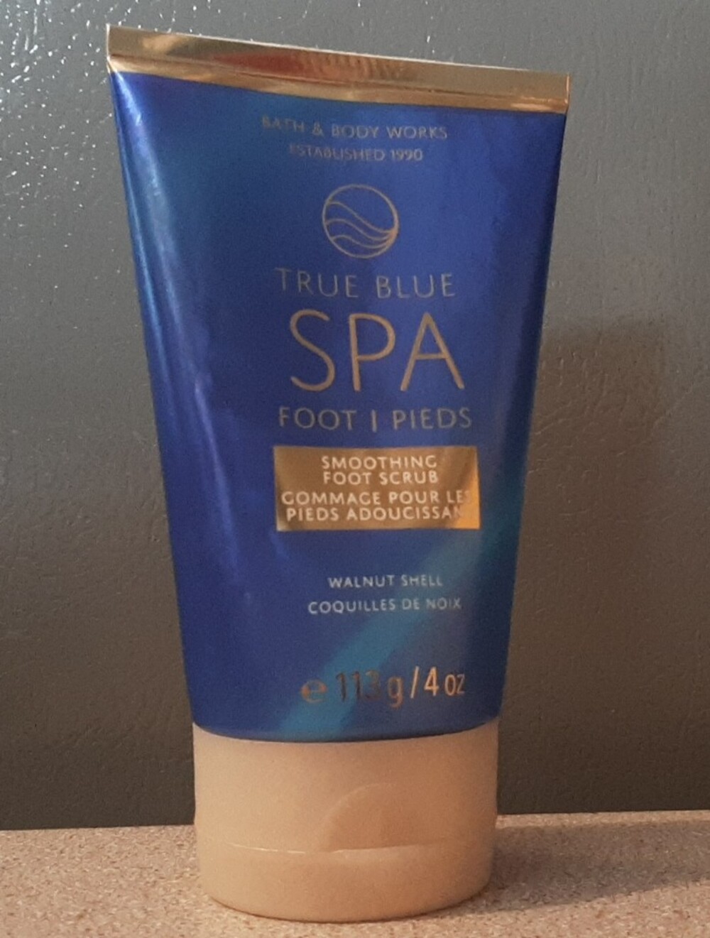 Bath & Body Works True Blue Spa Smoothing Foot Scrub 4oz. Walnut Shell
